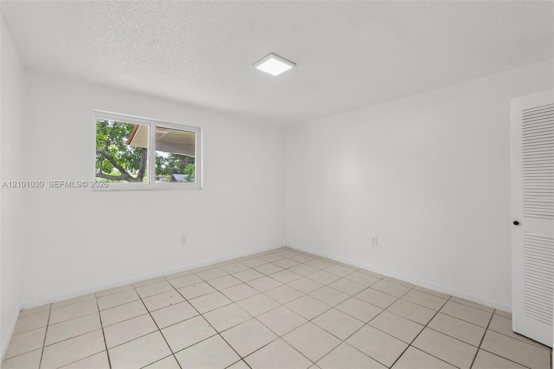 For Sale: $900,000 (0 beds, 0 baths, 2756 Square Feet)