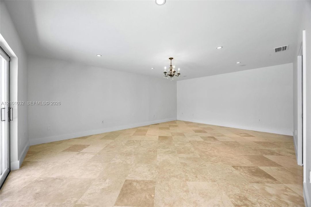 В аренду: $8,700 (4 спален, 3 ванн, 2961 Квадратных фут)