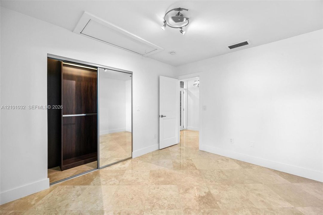 В аренду: $8,700 (4 спален, 3 ванн, 2961 Квадратных фут)