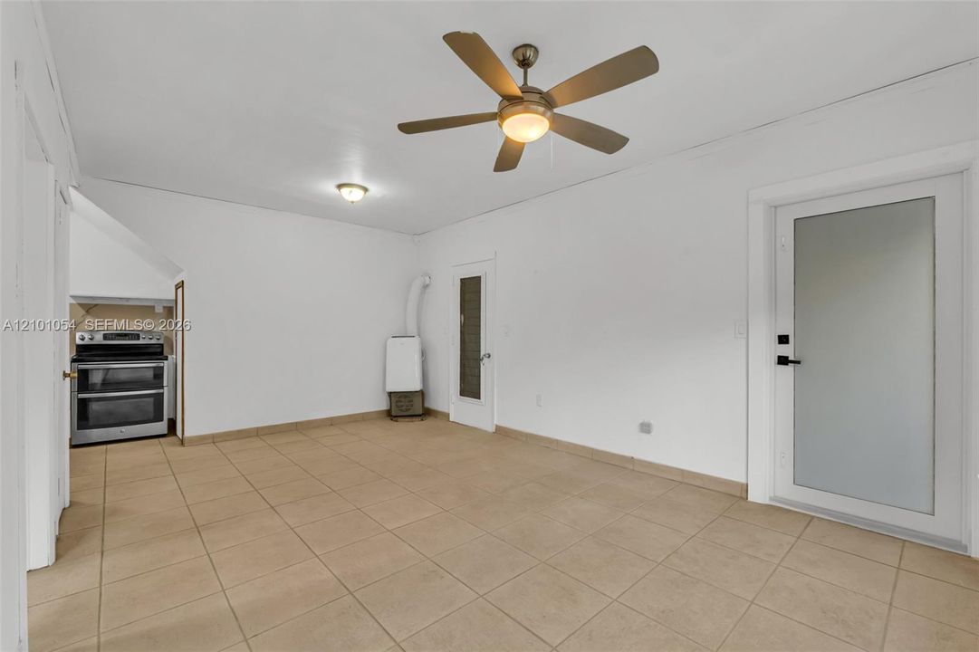 В аренду: $1,700 (1 спален, 1 ванн, 506 Квадратных фут)