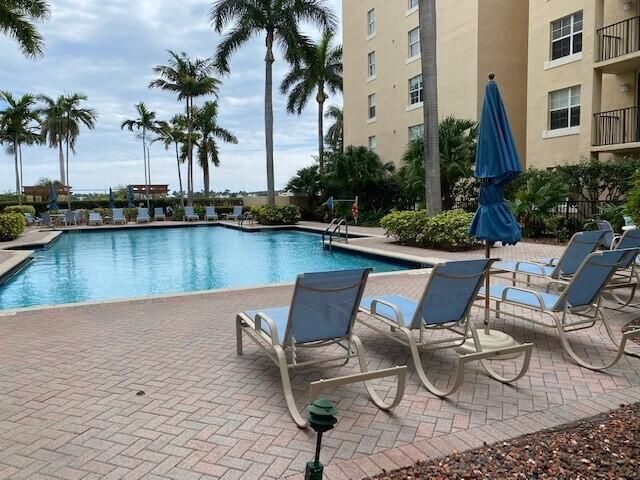 Pool area