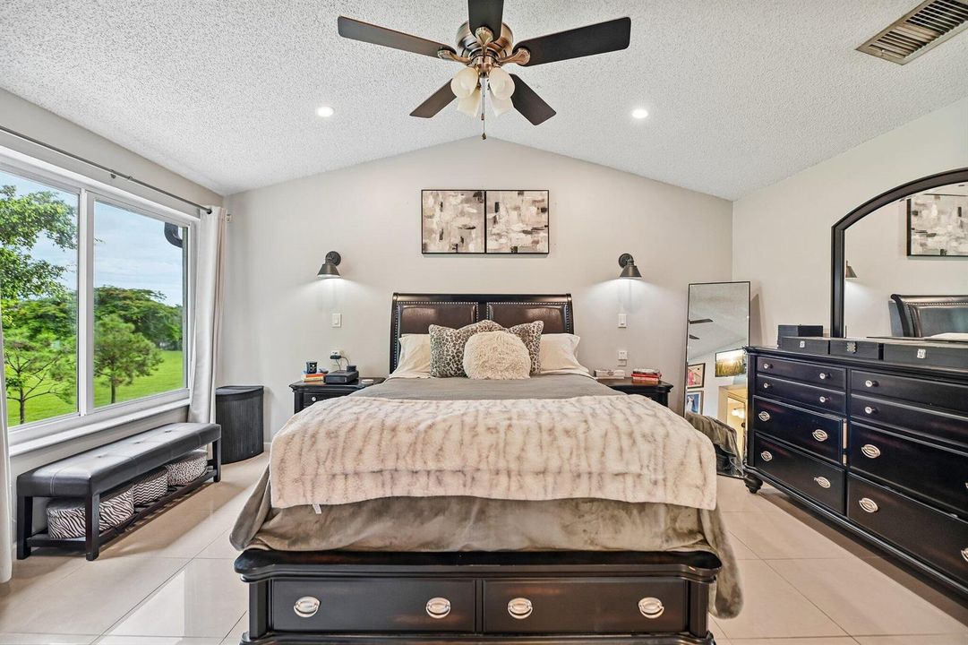 23-web-or-mls-SW 95th Ter-S3009-023r