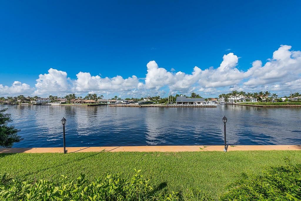 285SE19thAve#203.DeerfieldBeach-29