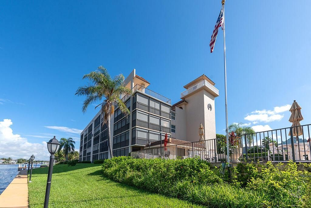 285SE19thAve#203.DeerfieldBeach-38