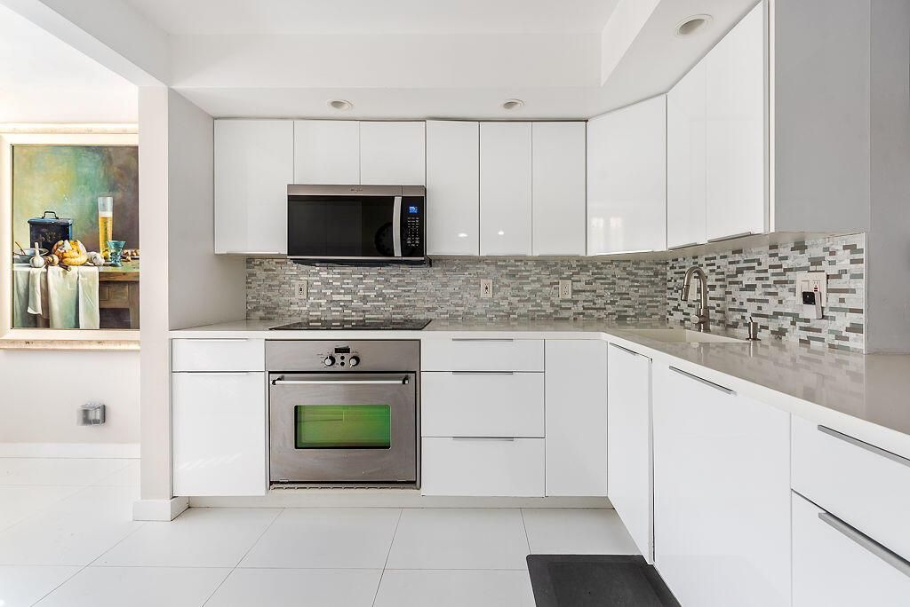 285SE19thAve#203.DeerfieldBeach-5