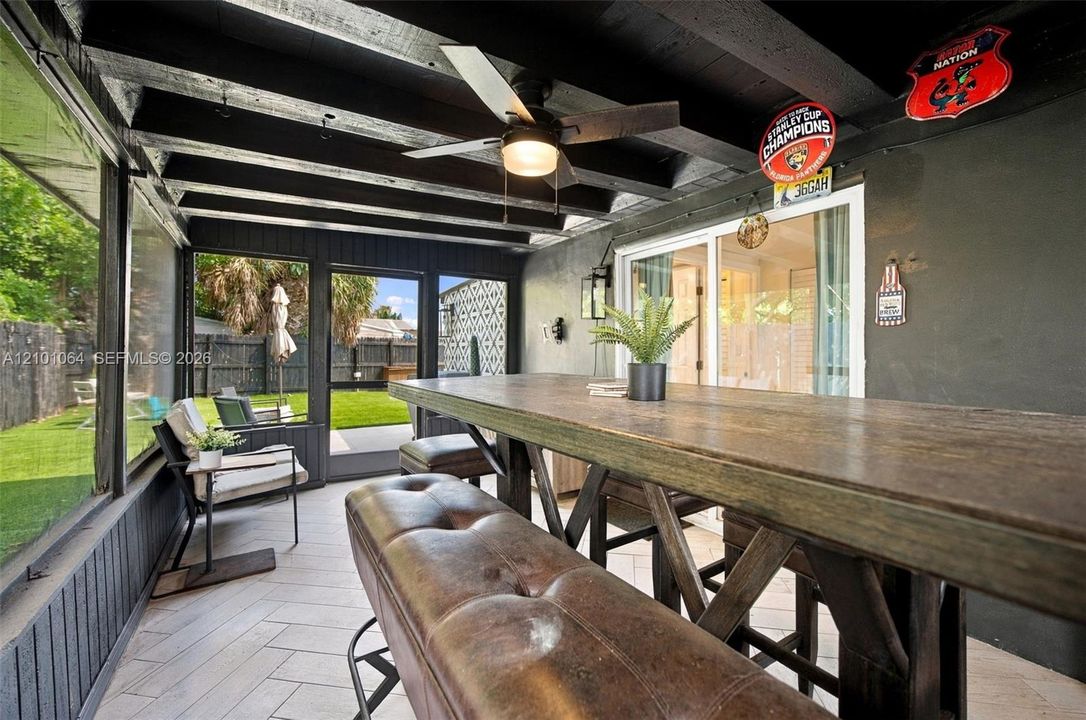 En Venta: $440,000 (3 camas, 2 baños, 648 Pies cuadrados)