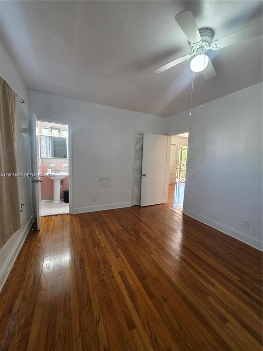 For Rent: $1,850 (1 beds, 1 baths, 600 Square Feet)
