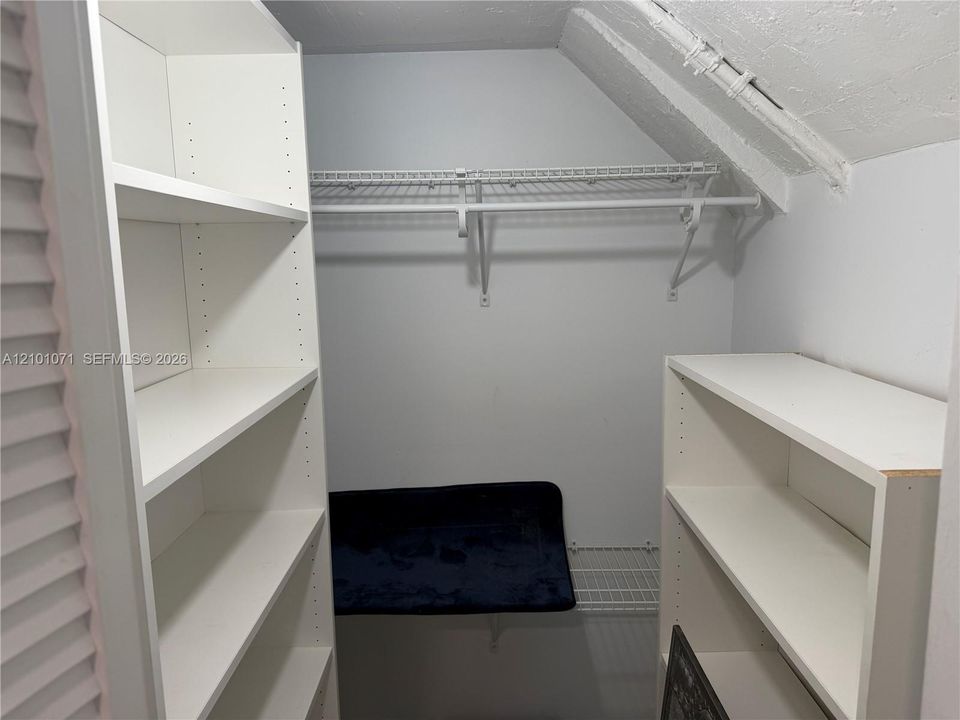En Renta: $1,400 (1 camas, 1 baños, 700 Pies cuadrados)