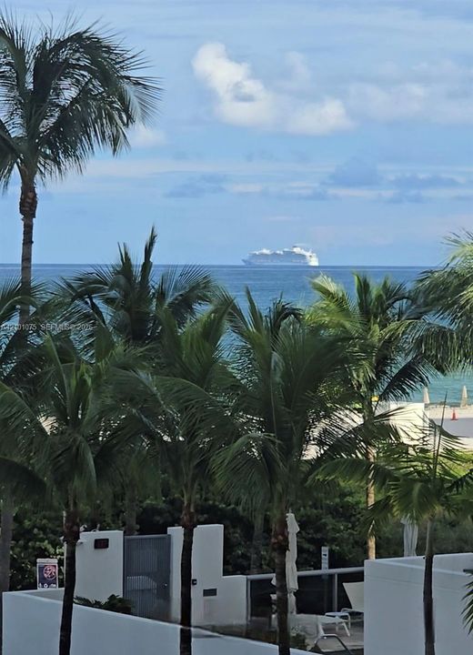 Direct Pool and Ocean View from balcony