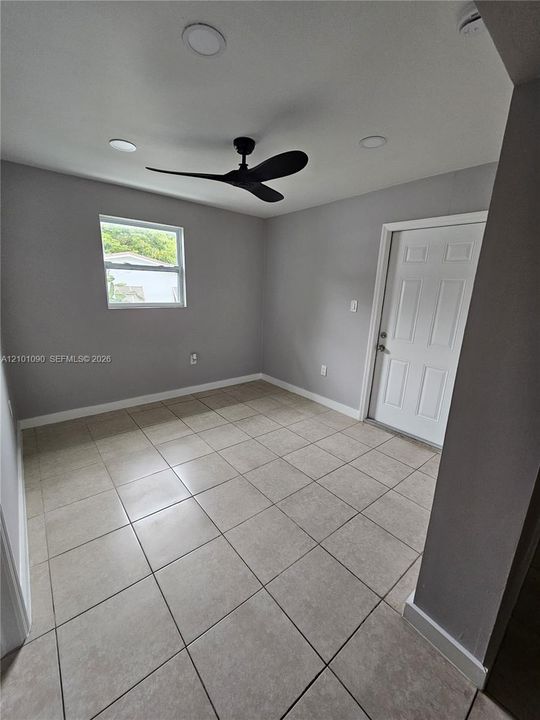 For Rent: $6,000 (5 beds, 4 baths, 2238 Square Feet)