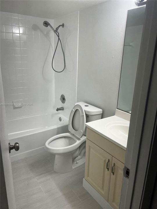 В аренду: $2,800 (2 спален, 2 ванн, 1592 Квадратных фут)