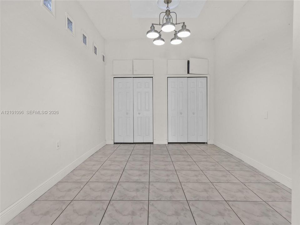 В аренду: $4,775 (4 спален, 3 ванн, 2452 Квадратных фут)