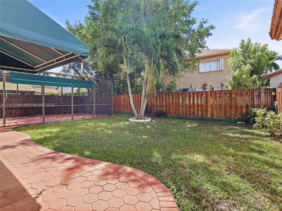 В аренду: $4,775 (4 спален, 3 ванн, 2452 Квадратных фут)