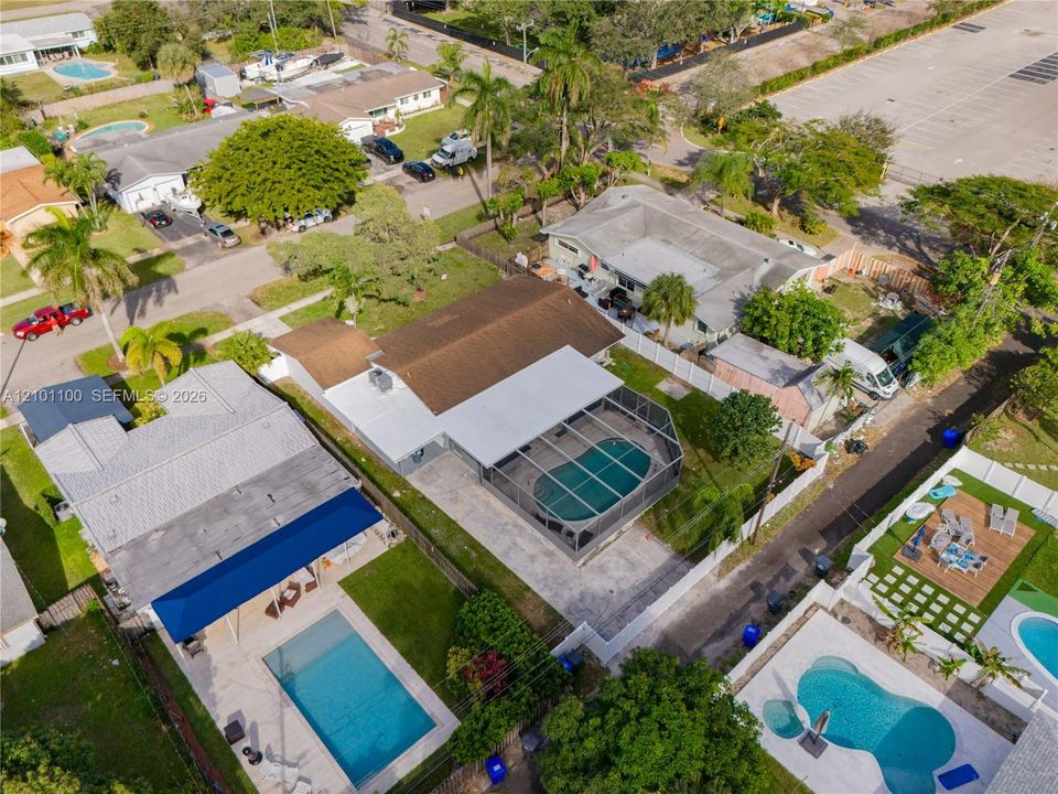 En Renta: $4,800 (4 camas, 2 baños, 2117 Pies cuadrados)