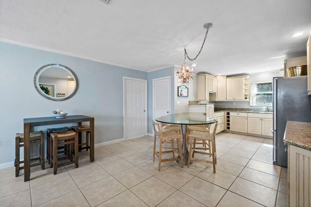 011-1457NortheastOceanBoulevard-Unit1-St