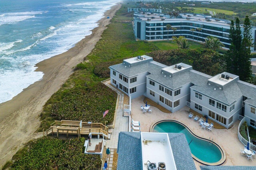 039-1457NortheastOceanBoulevard-Unit1-St