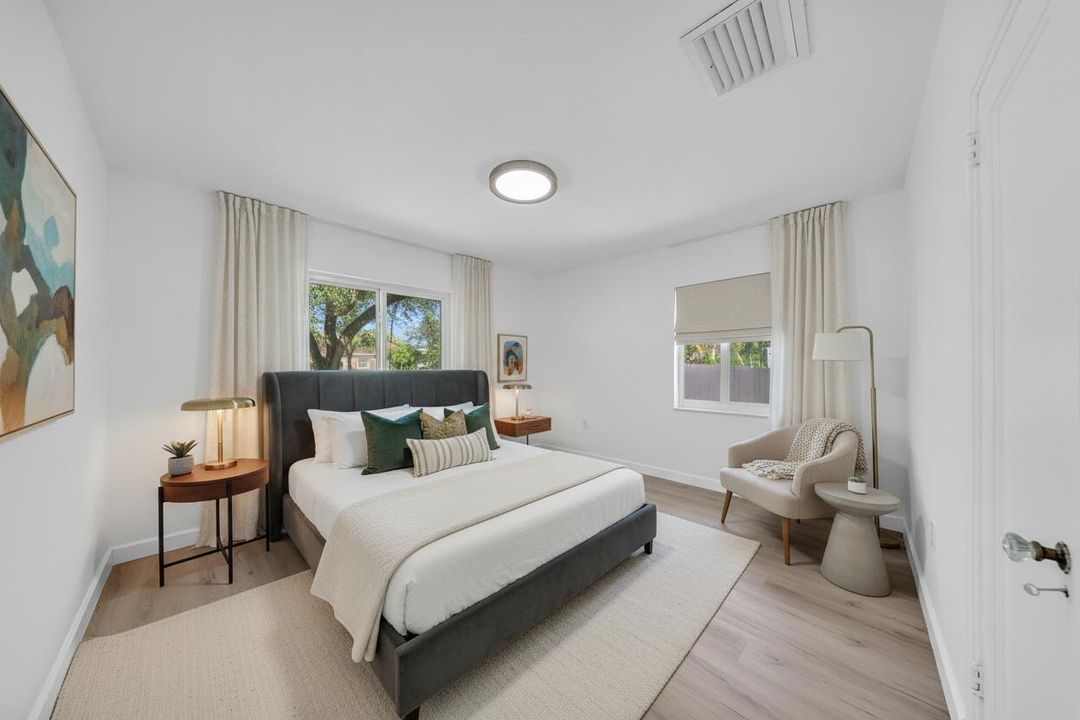 Secondary bedroom