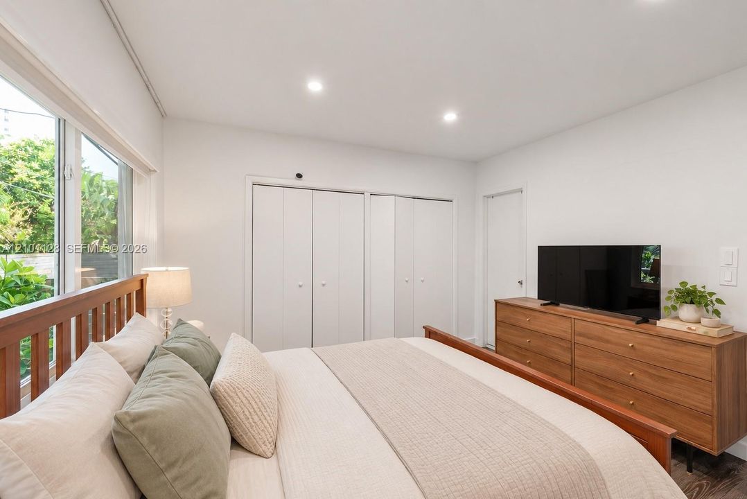 En Venta: $900,000 (3 camas, 2 baños, 1605 Pies cuadrados)
