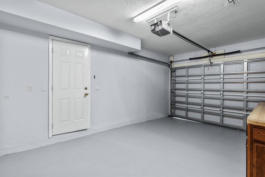 1 Car Attached Garage