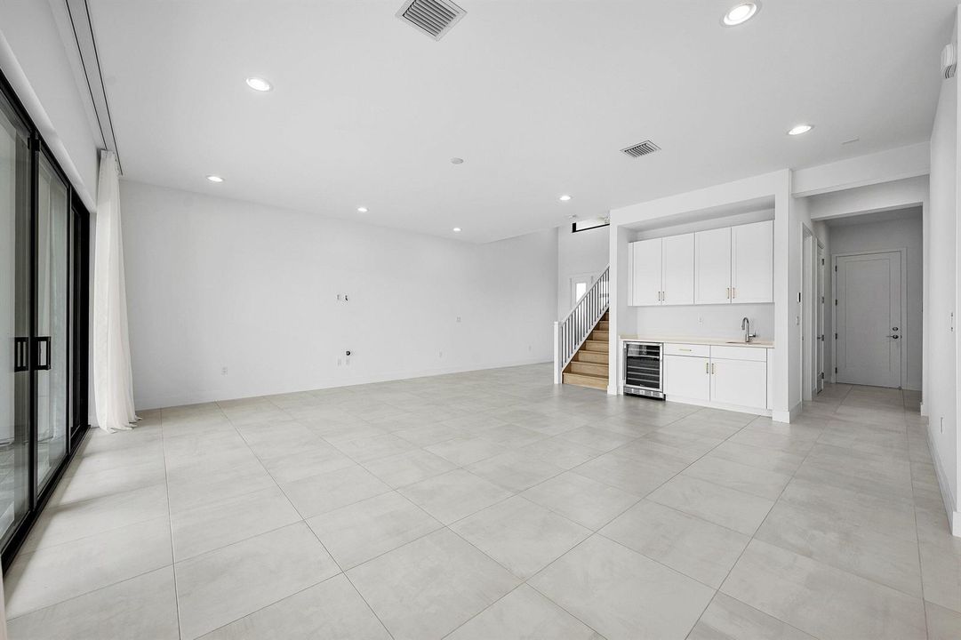 009-8095CrystalDownsAvenue-BocaRaton-FL-