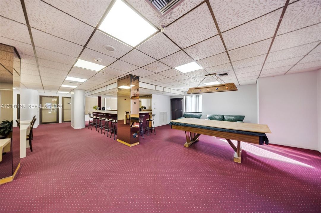 En Venta: $445,000 (2 camas, 2 baños, 1100 Pies cuadrados)