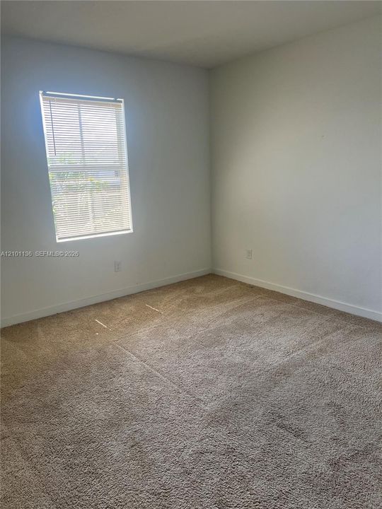 В аренду: $2,950 (3 спален, 2 ванн, 1712 Квадратных фут)