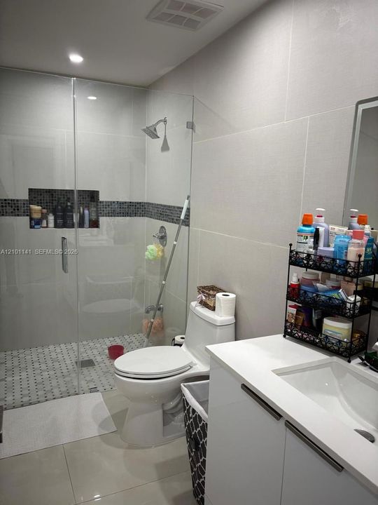 На продажу: $559,000 (3 спален, 2 ванн, 1316 Квадратных фут)