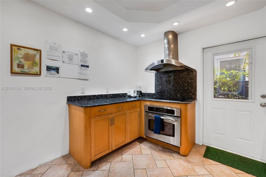 For Sale: $1,580,000 (4 beds, 3 baths, 1643 Square Feet)