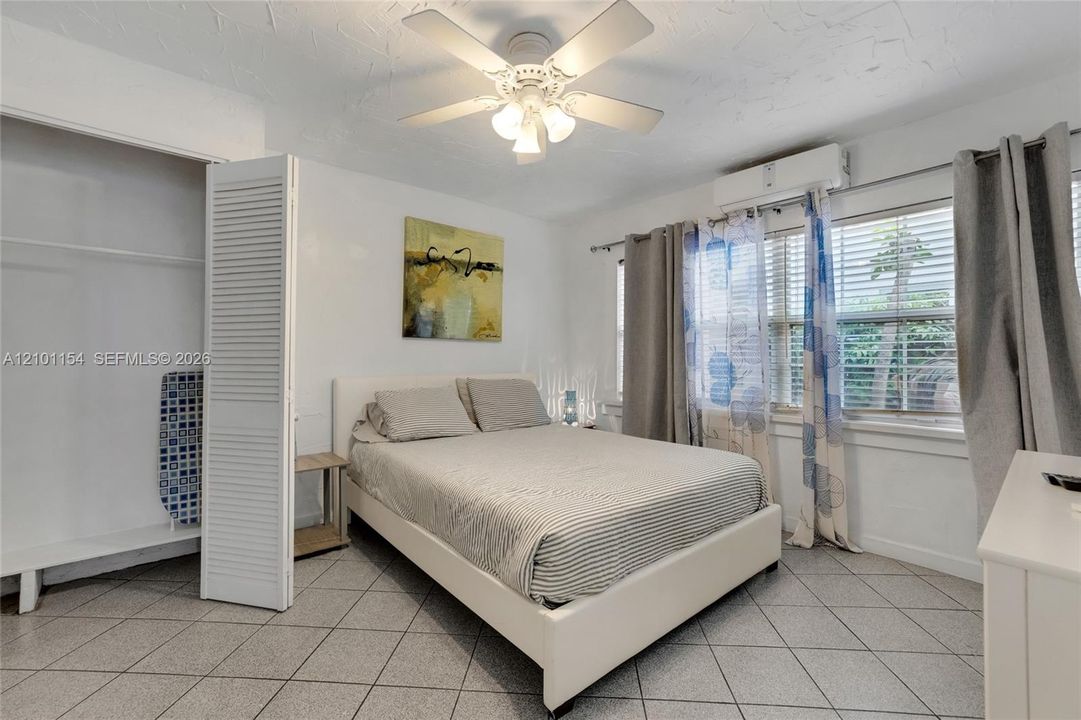 For Sale: $1,580,000 (4 beds, 3 baths, 1643 Square Feet)