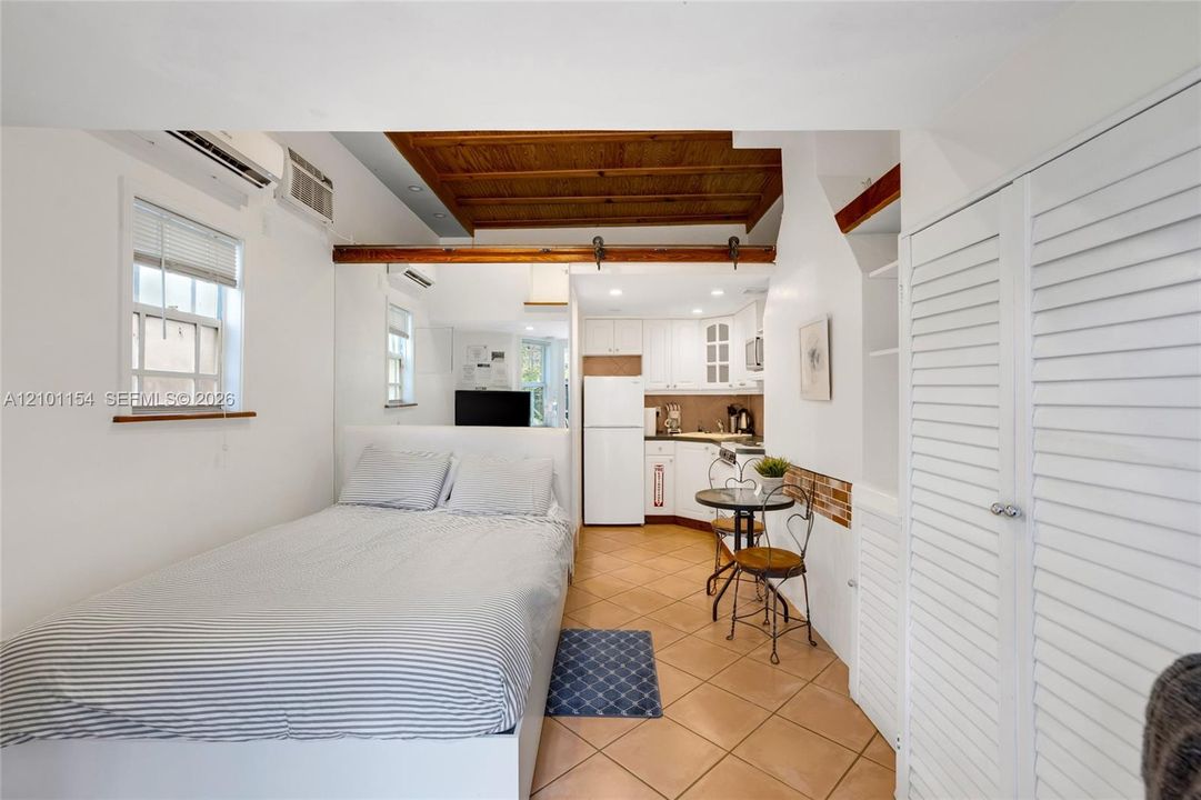 For Sale: $1,580,000 (4 beds, 3 baths, 1643 Square Feet)