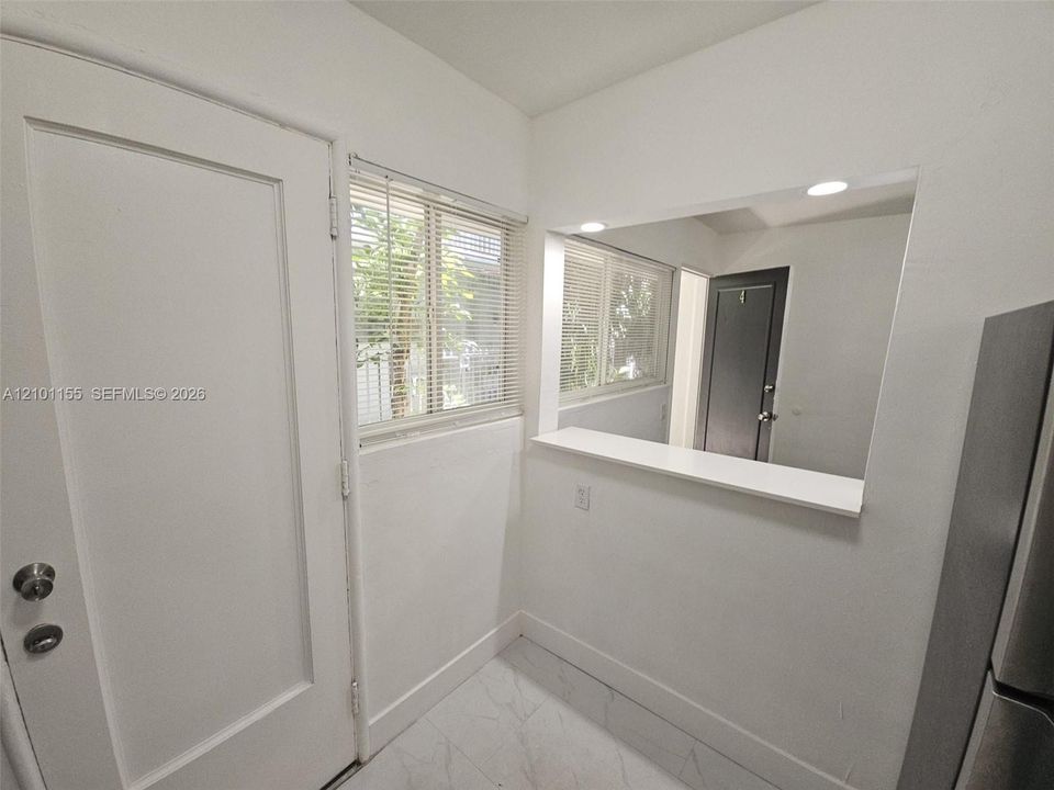 En Renta: $2,200 (2 camas, 1 baños, 7865 Pies cuadrados)