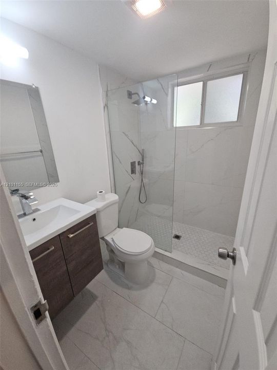 En Renta: $2,200 (2 camas, 1 baños, 7865 Pies cuadrados)