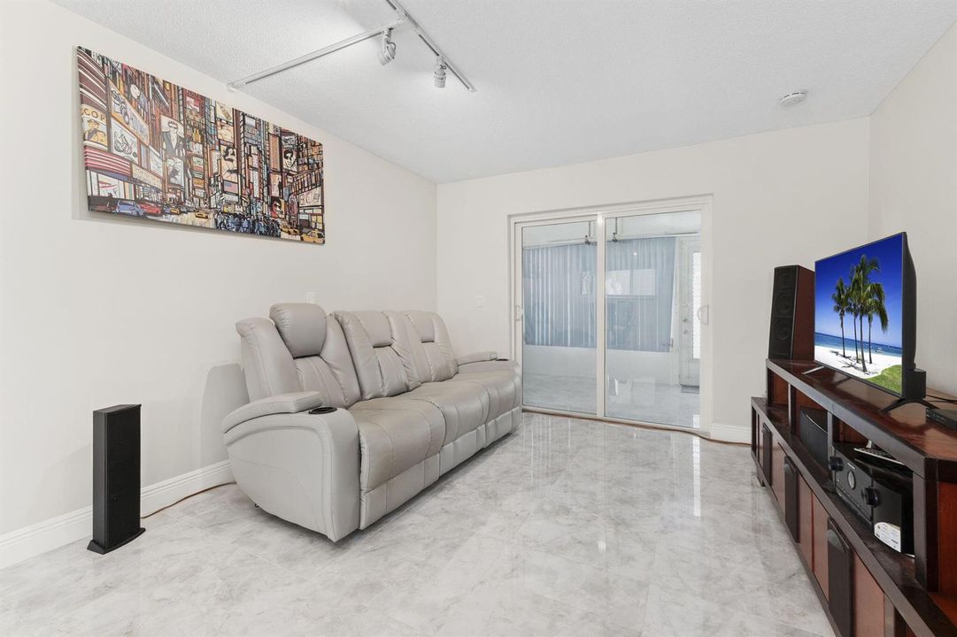 21-web-or-mls-DSC07469