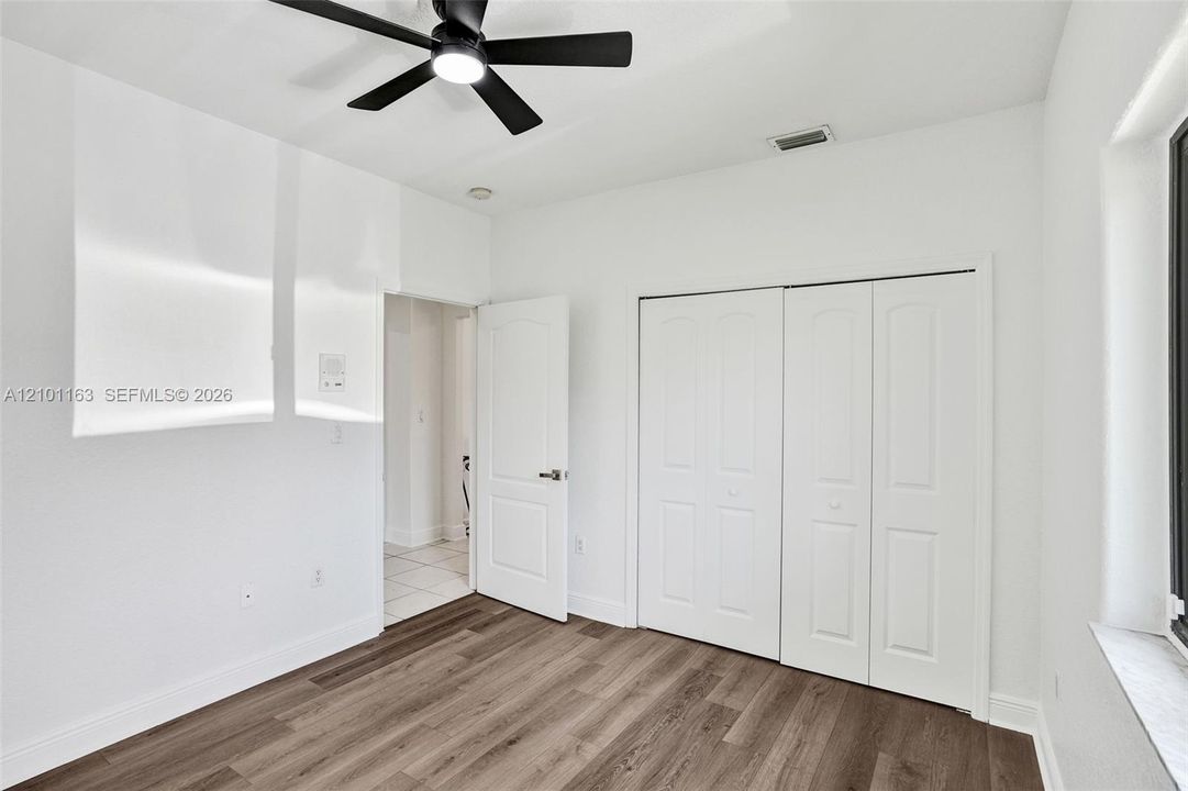 En Venta: $700,000 (3 camas, 2 baños, 1878 Pies cuadrados)