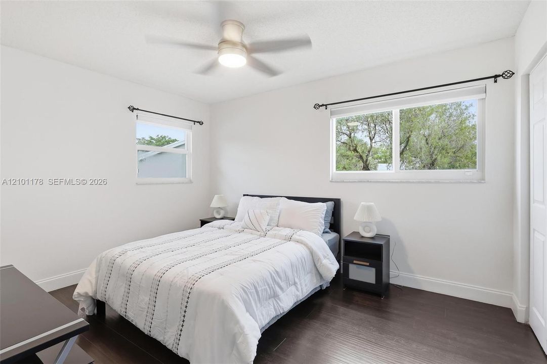 For Rent: $4,000 (3 beds, 3 baths, 1570 Square Feet)