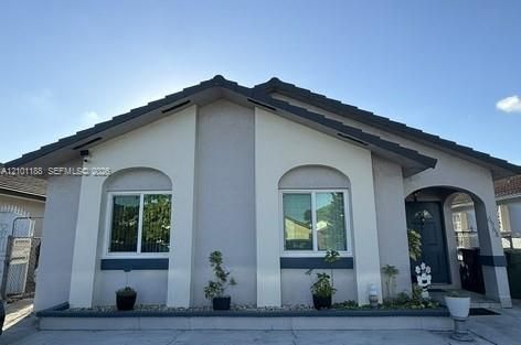 На продажу: $545,000 (3 спален, 2 ванн, 1414 Квадратных фут)