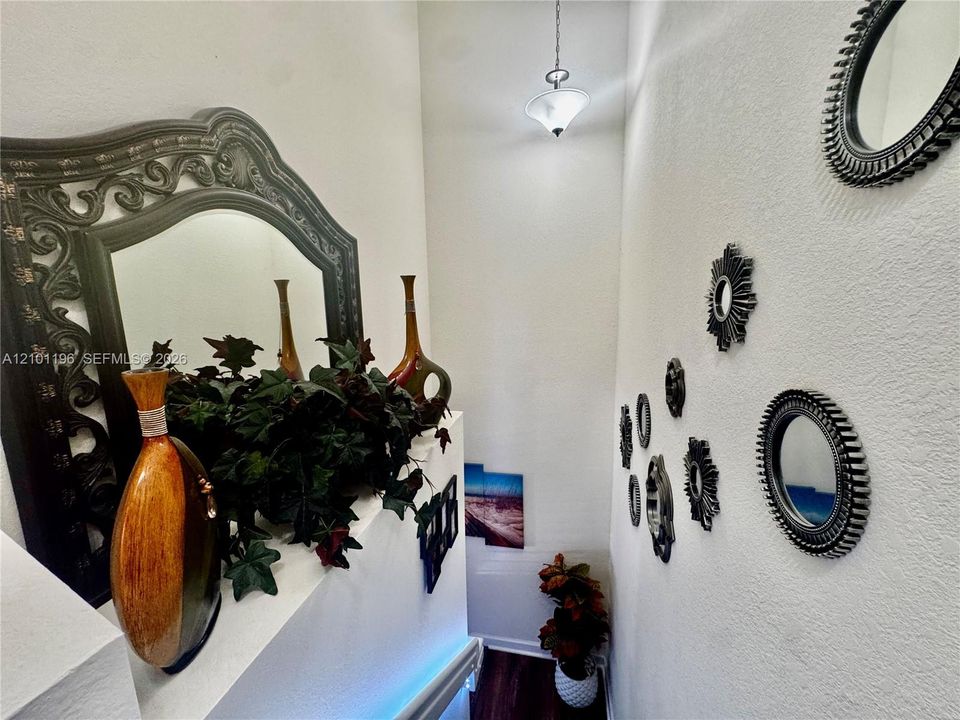 En Venta: $435,500 (3 camas, 2 baños, 1740 Pies cuadrados)