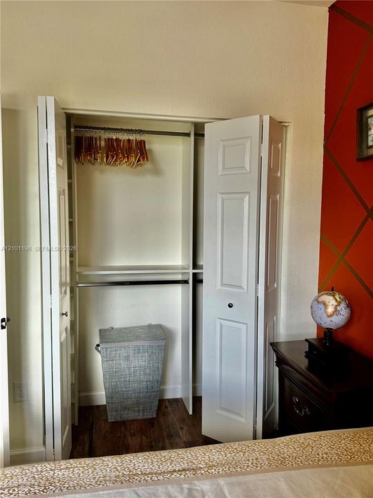 En Venta: $435,500 (3 camas, 2 baños, 1740 Pies cuadrados)