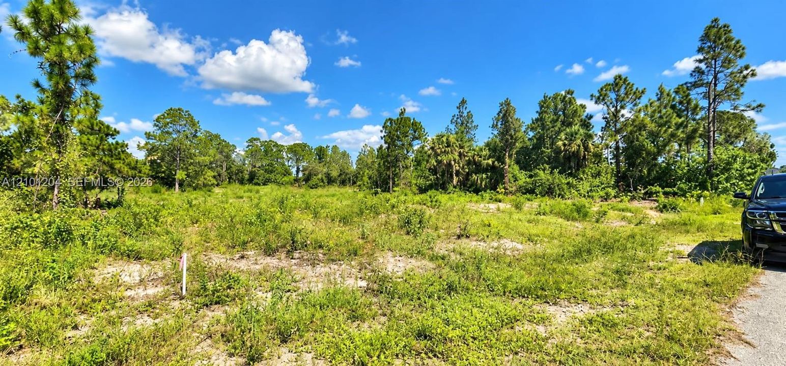 На продажу: $43,000 (0.50 acres)