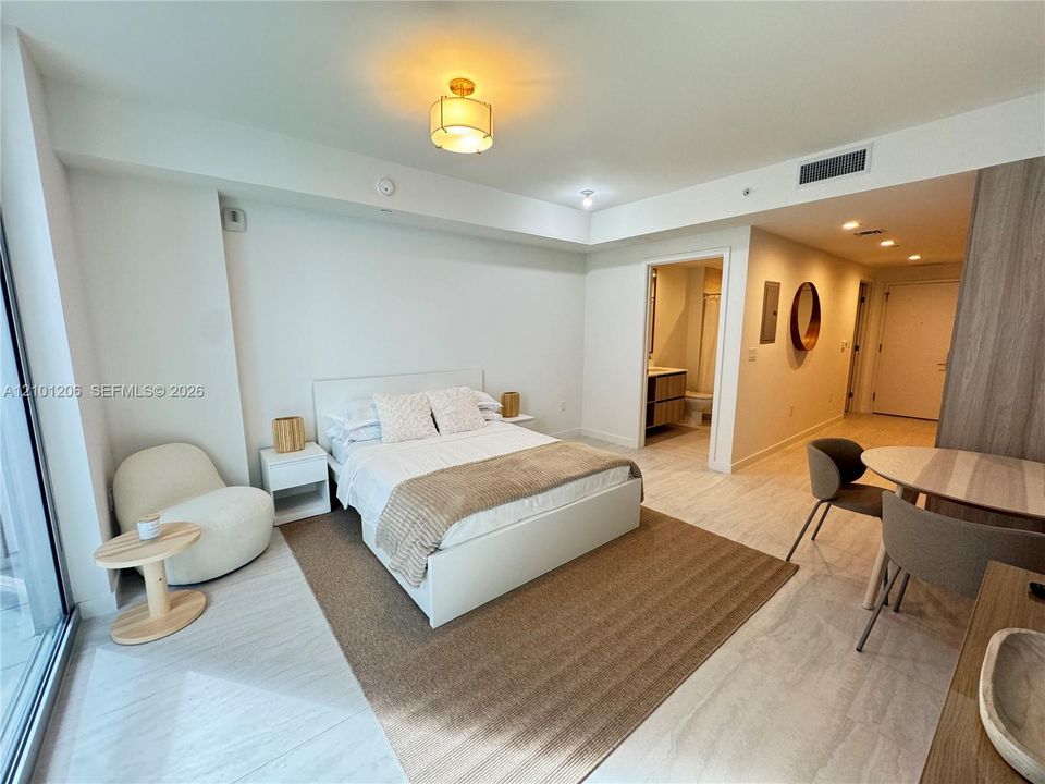 В аренду: $3,500 (0 спален, 1 ванн, 0 Квадратных фут)
