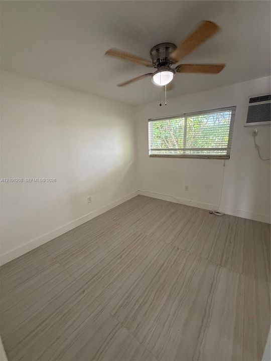 En Renta: $1,985 (1 camas, 1 baños, 18936 Pies cuadrados)
