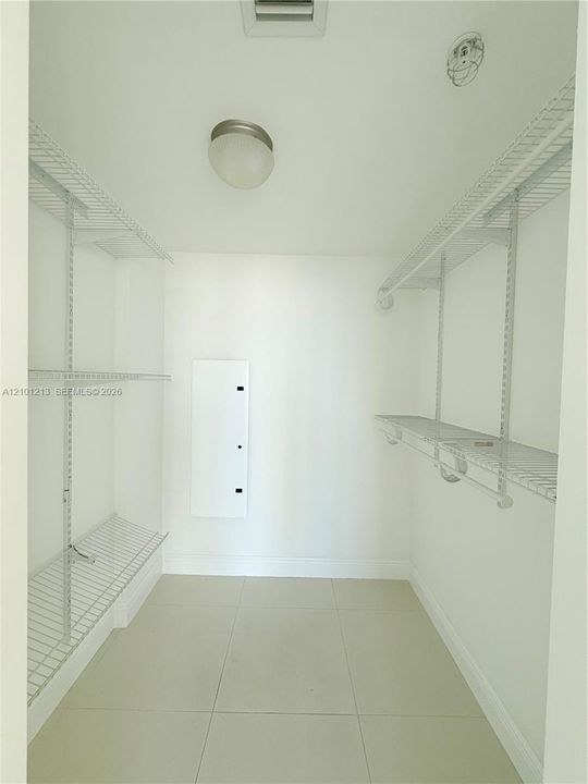 For Rent: $3,700 (2 beds, 2 baths, 1310 Square Feet)