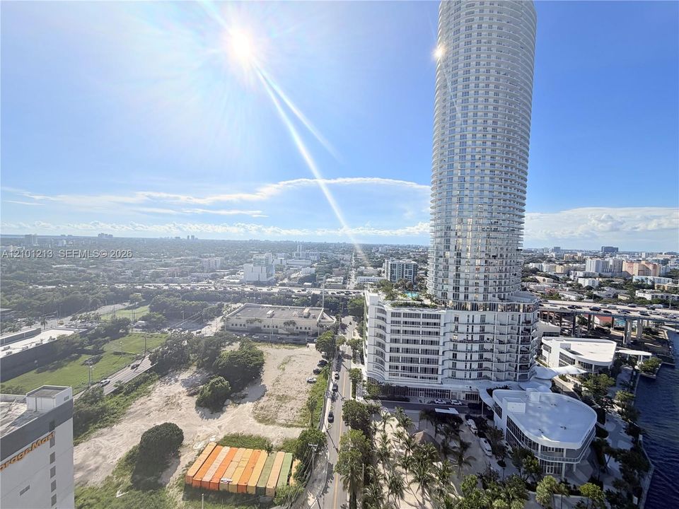For Rent: $3,700 (2 beds, 2 baths, 1310 Square Feet)