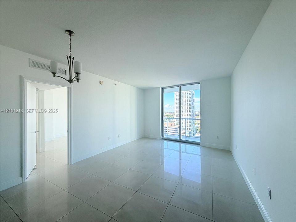 For Rent: $3,700 (2 beds, 2 baths, 1310 Square Feet)