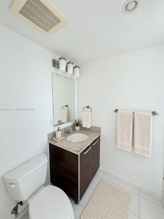 For Rent: $3,700 (2 beds, 2 baths, 1310 Square Feet)