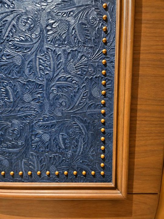 На продажу: $1,050,000 (2 спален, 2 ванн, 0 Квадратных фут)
