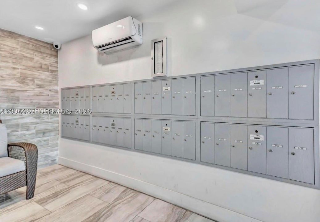 En Venta: $229,000 (1 camas, 1 baños, 850 Pies cuadrados)