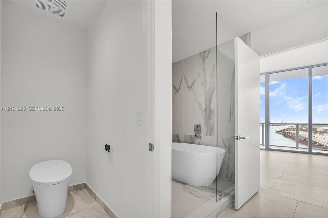 For Rent: $13,500 (3 beds, 3 baths, 0 Square Feet)