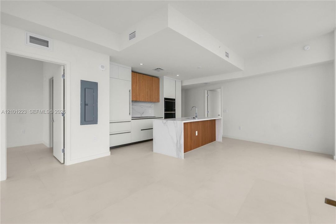 For Rent: $13,500 (3 beds, 3 baths, 0 Square Feet)
