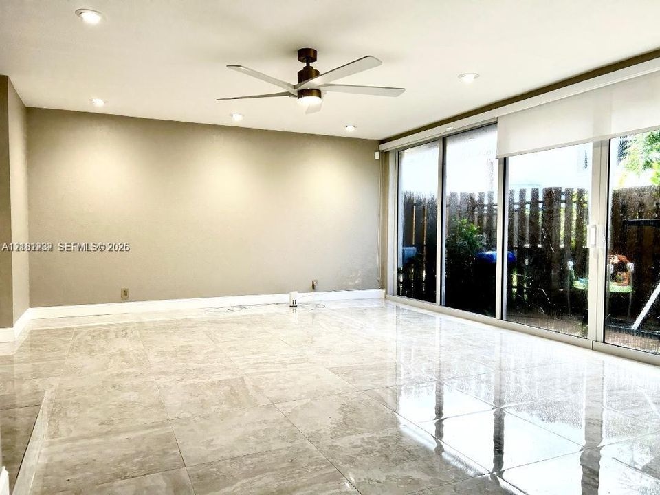 For Sale: $390,000 (4 beds, 2 baths, 2080 Square Feet)